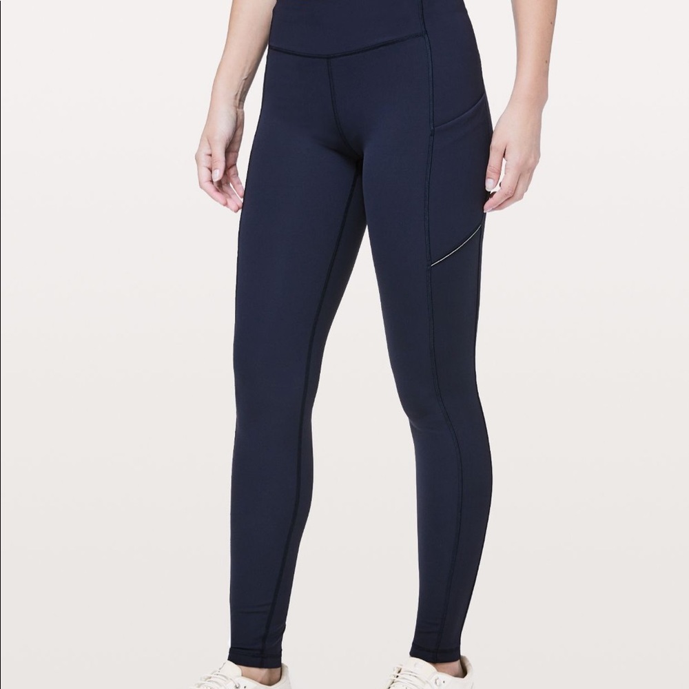 speed up tight true navy lululemon leggings size 6